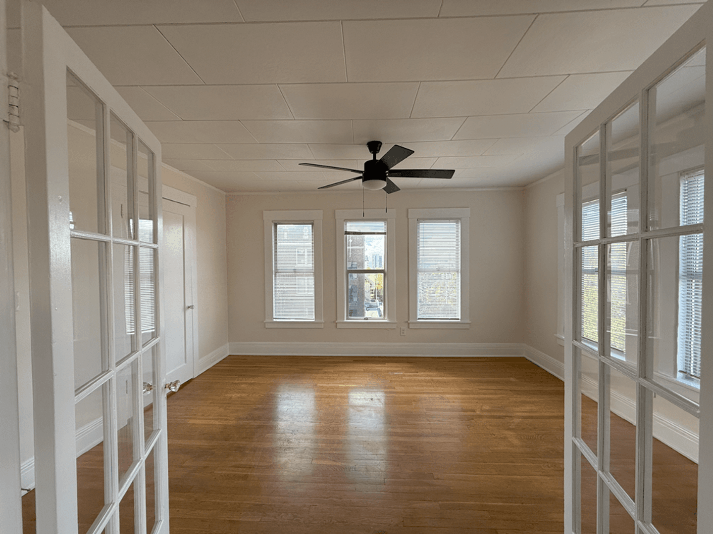Seattle Apartment: 1305 E Denny Way