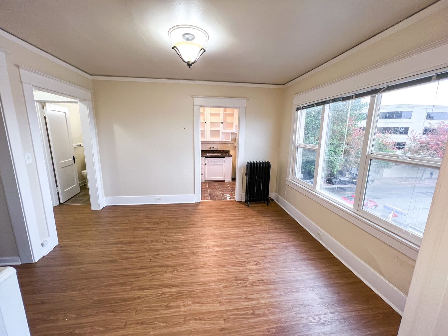 Seattle Apartment: 621 1st Ave. W.