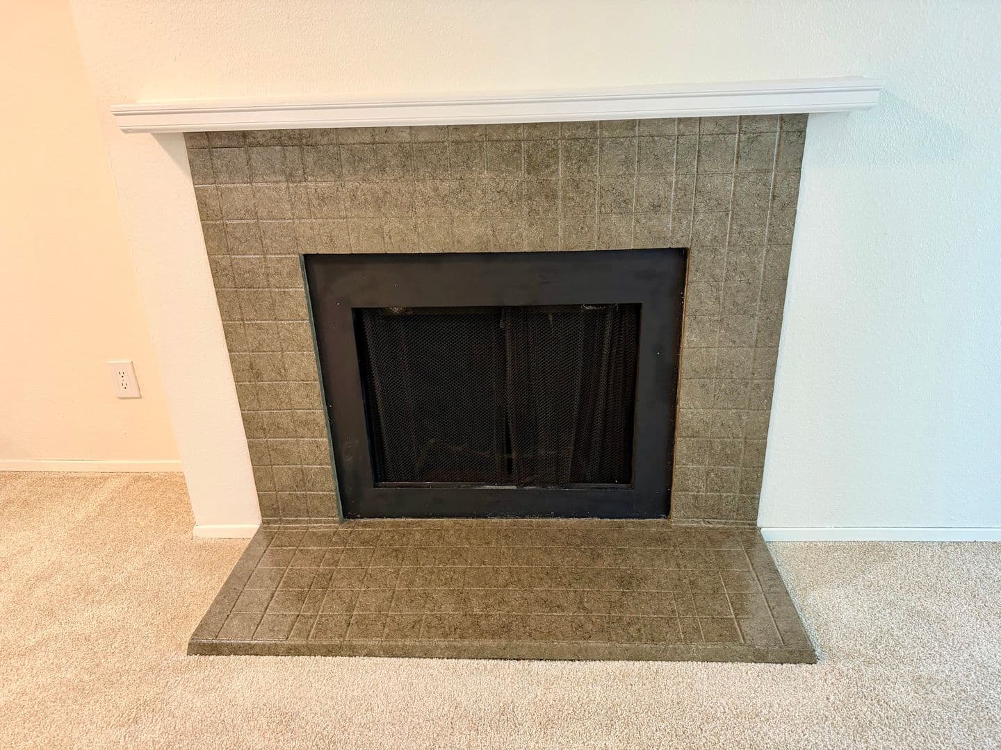 Shoreline Apartment: 1550 NE 177th St