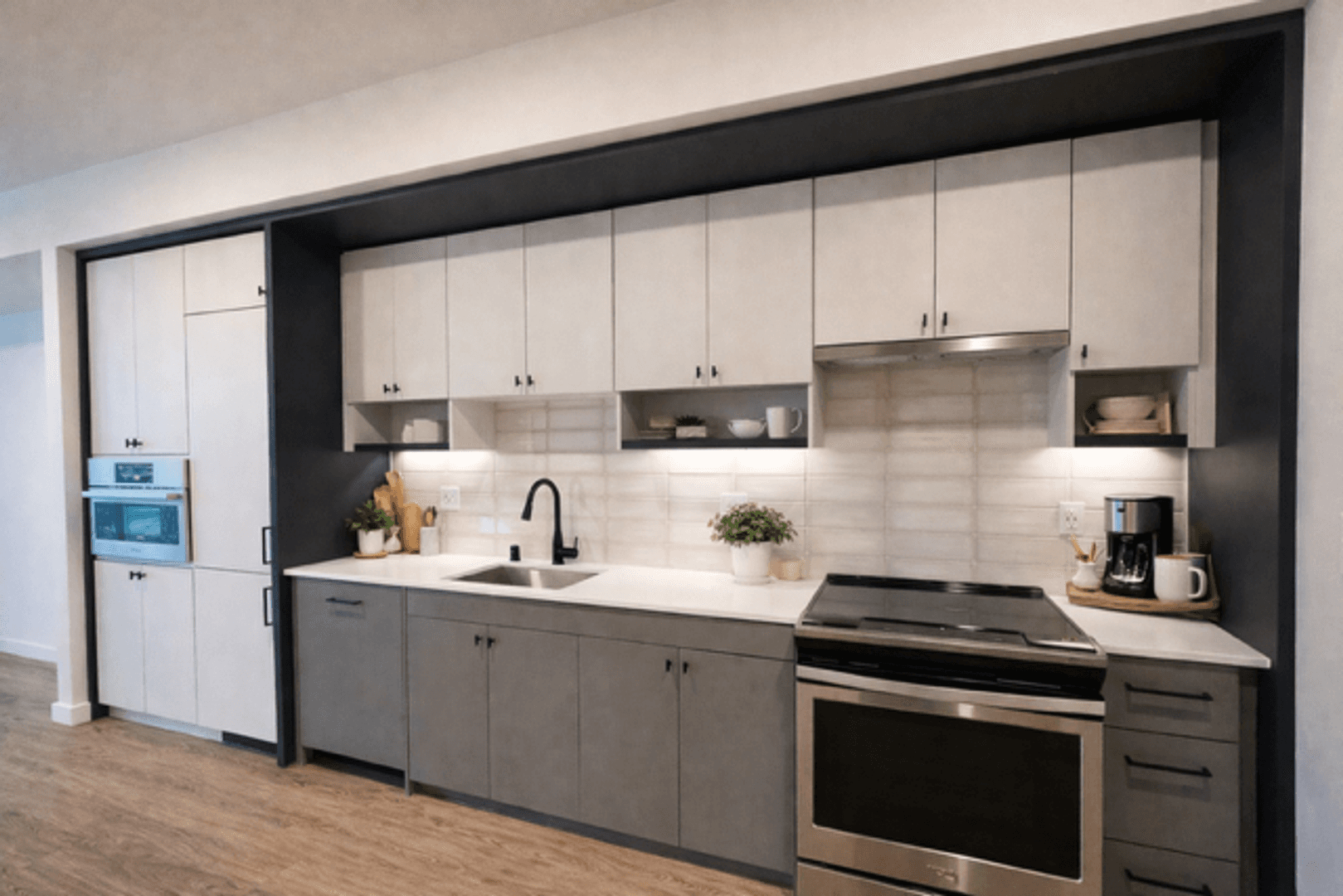 Kirkland Apartment: 312 Central Way