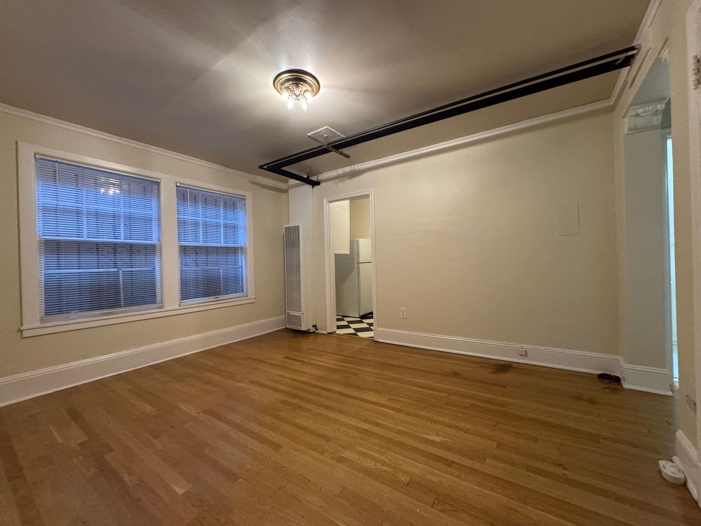 Seattle Apartment: 1420 Boren Ave