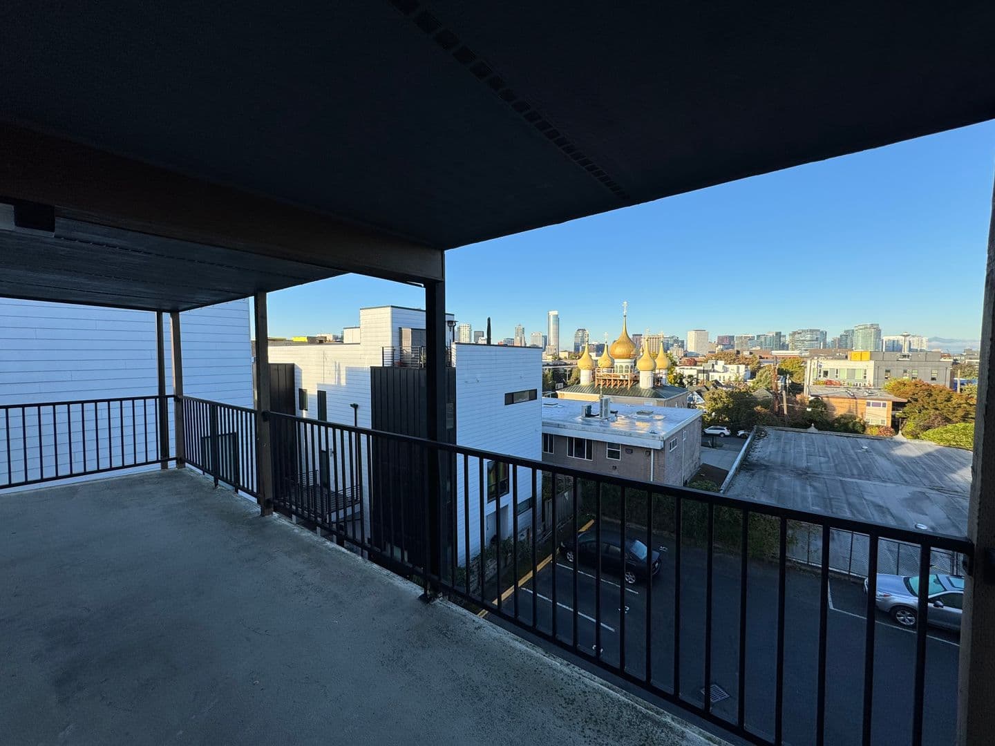 Seattle Apartment: 1727 14th Ave.