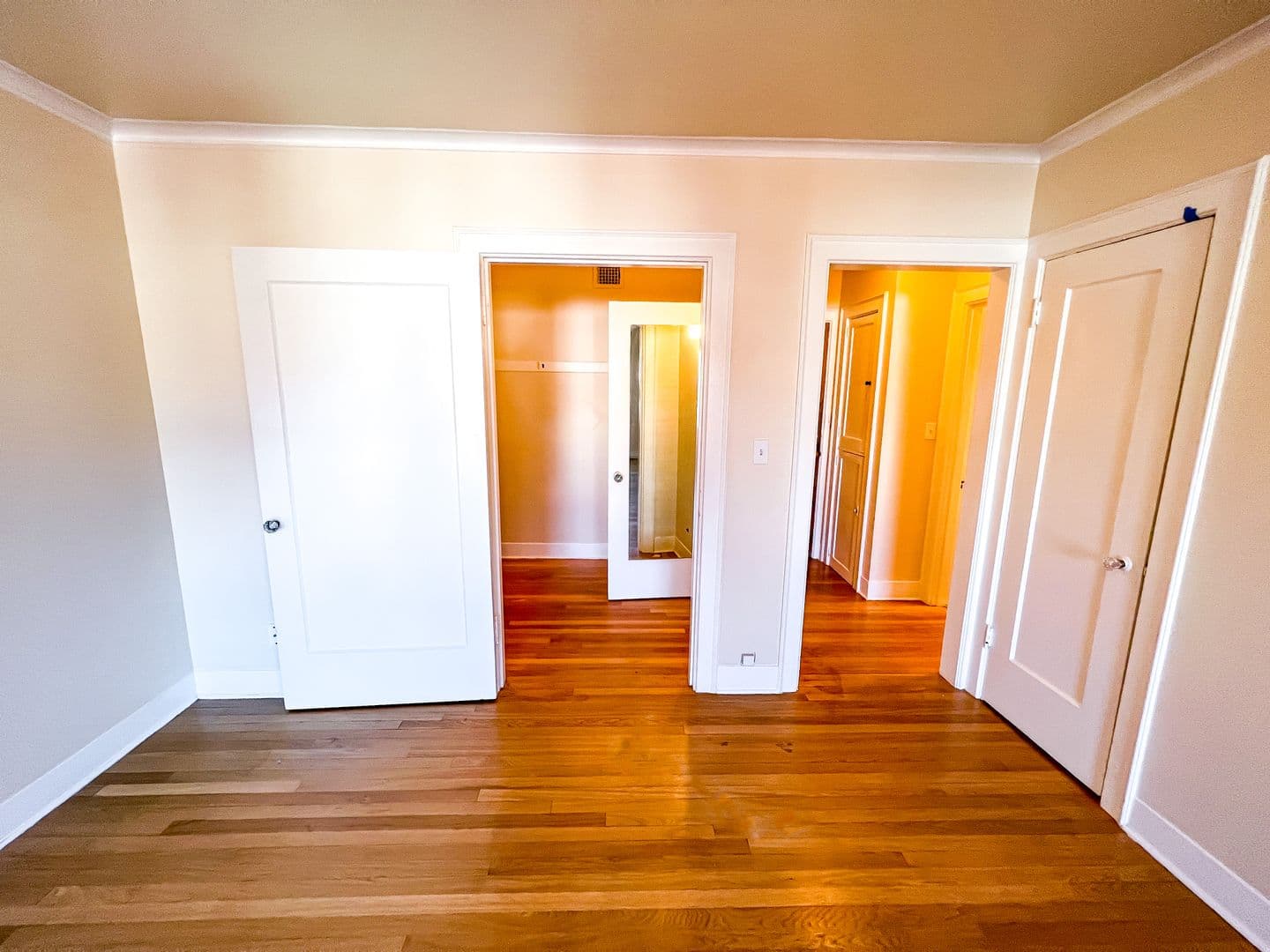 Seattle Apartment: 1305 E. Howell St.