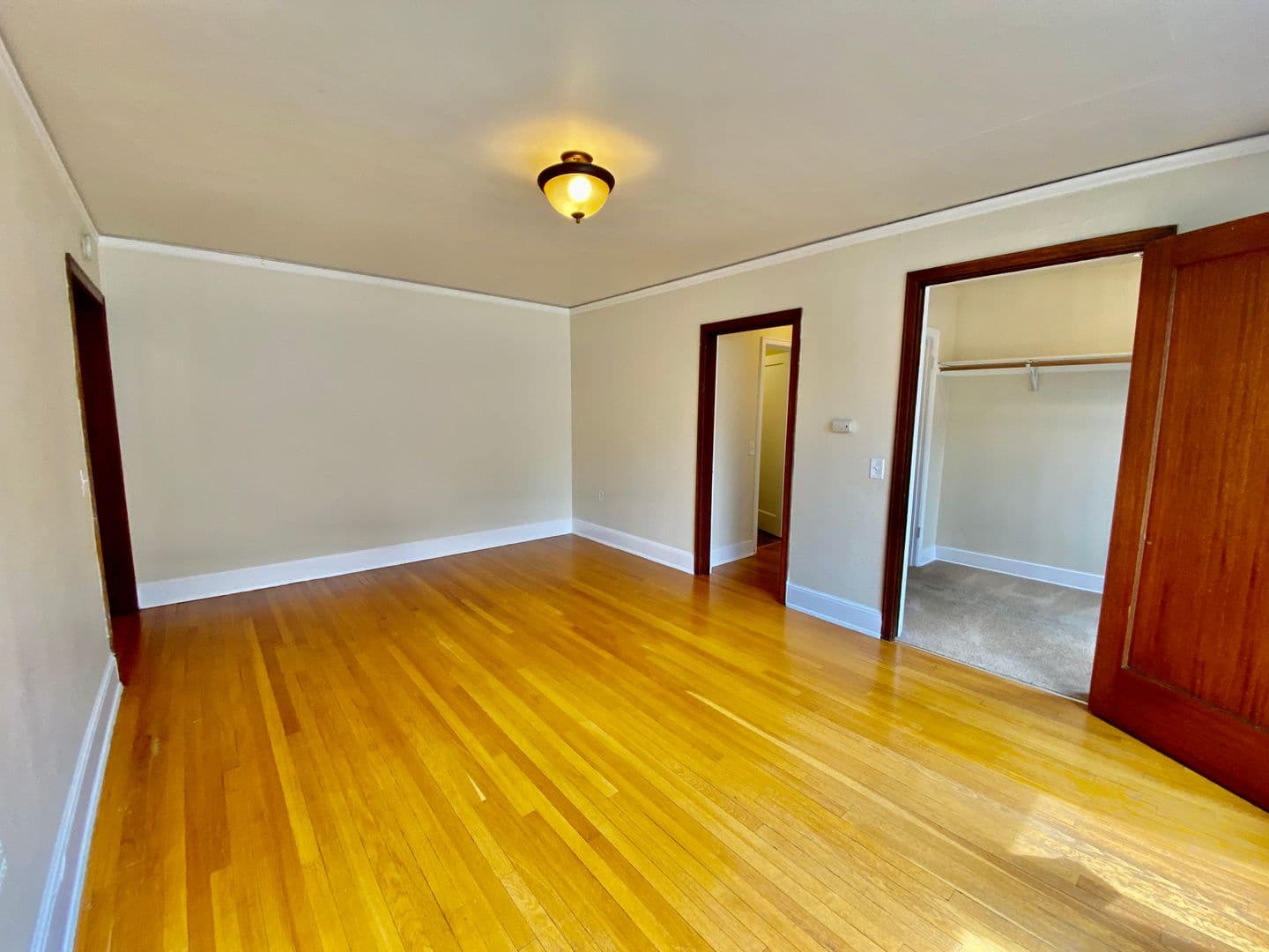 Seattle Apartment: 531 Malden Ave. E.