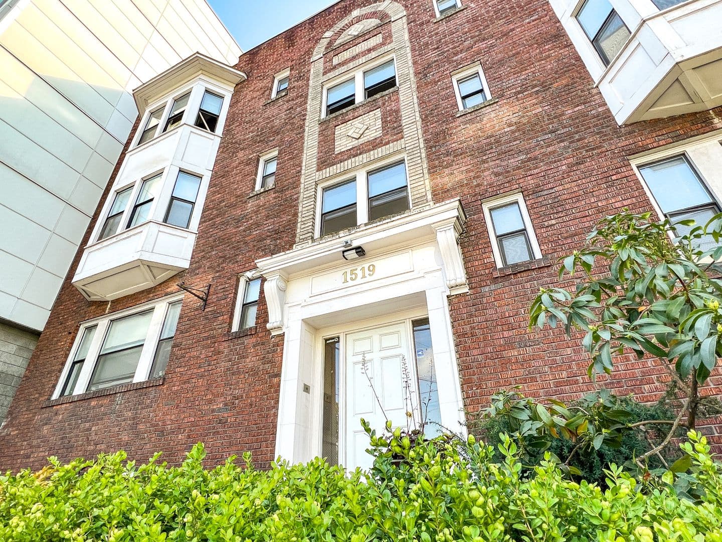 Seattle Apartment: 1509 E Madison St