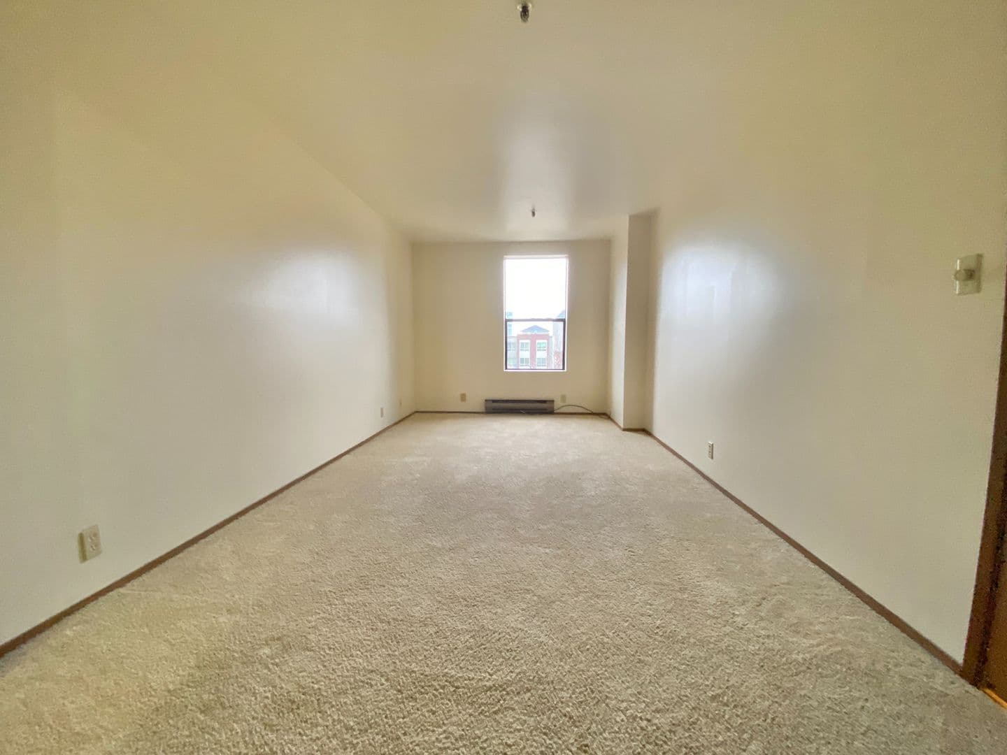 Seattle Apartment: 1215 Seneca St.