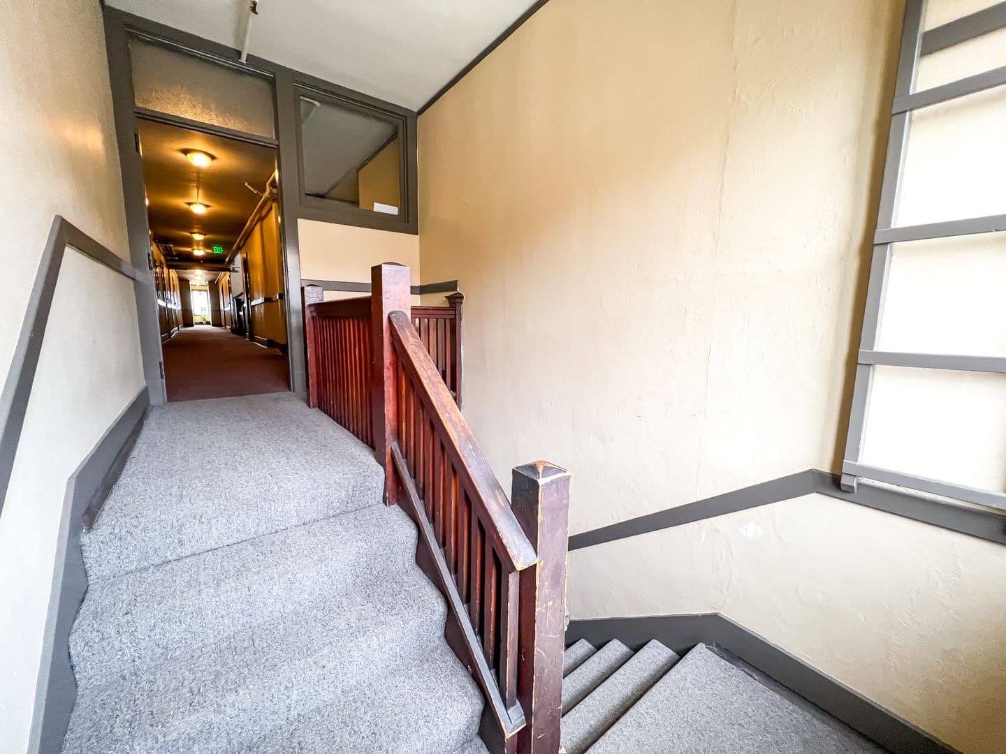 Seattle Apartment: 504 E. Denny Way