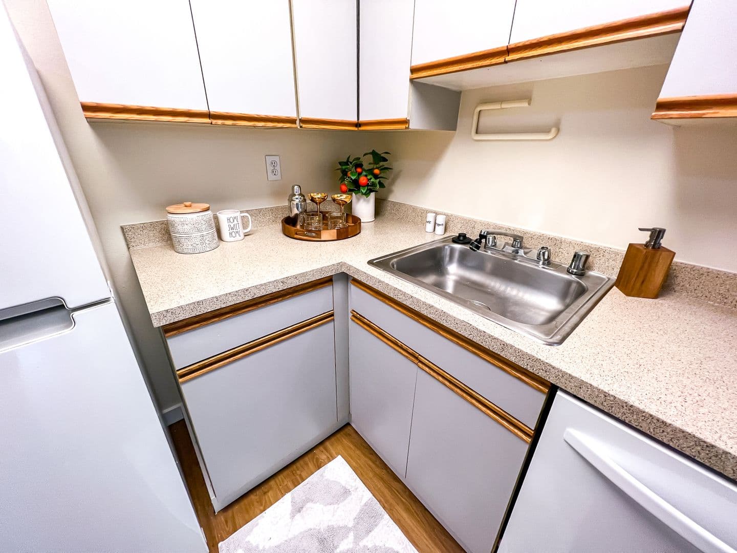 Seattle Apartment: 1215 Seneca St.