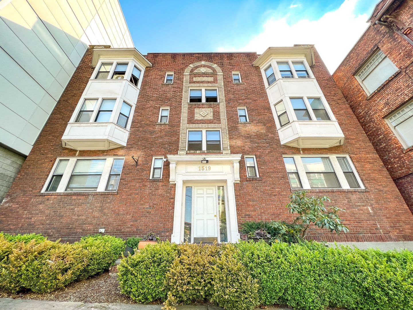 Seattle Apartment: 1509 E Madison St