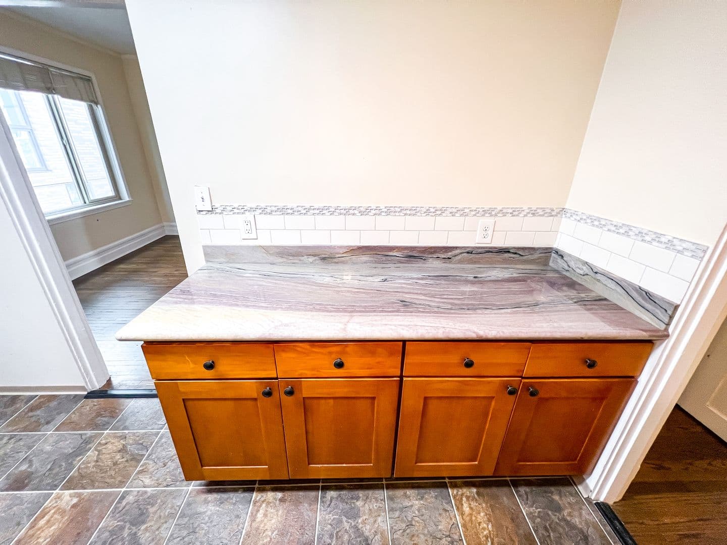 Seattle Apartment: 810 E. Denny Way