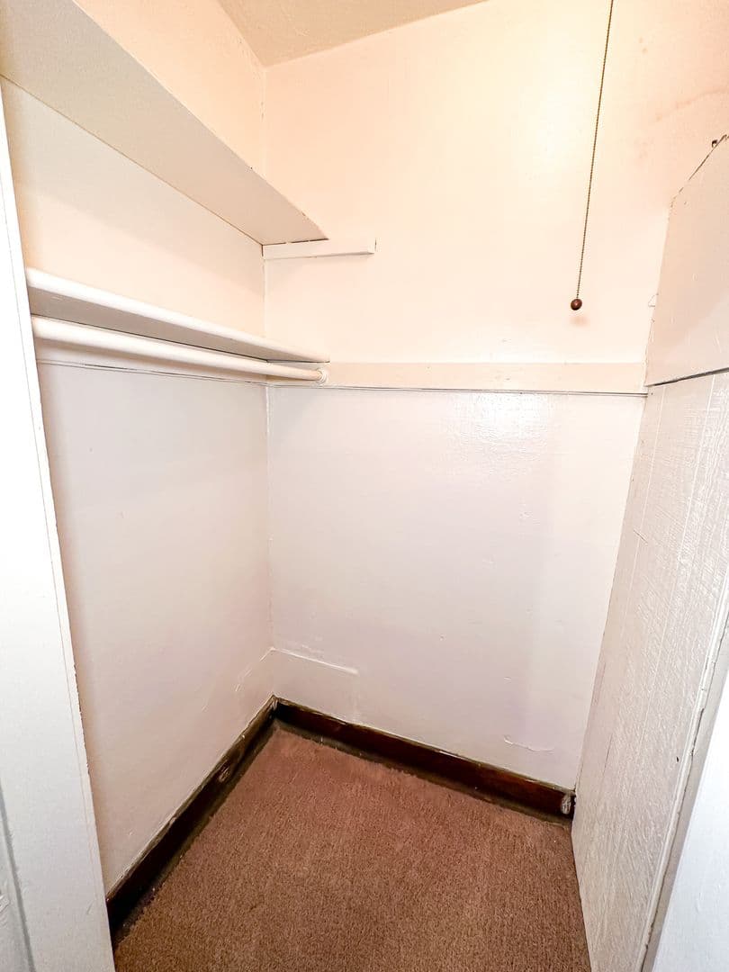 Seattle Apartment: 504 E. Denny Way