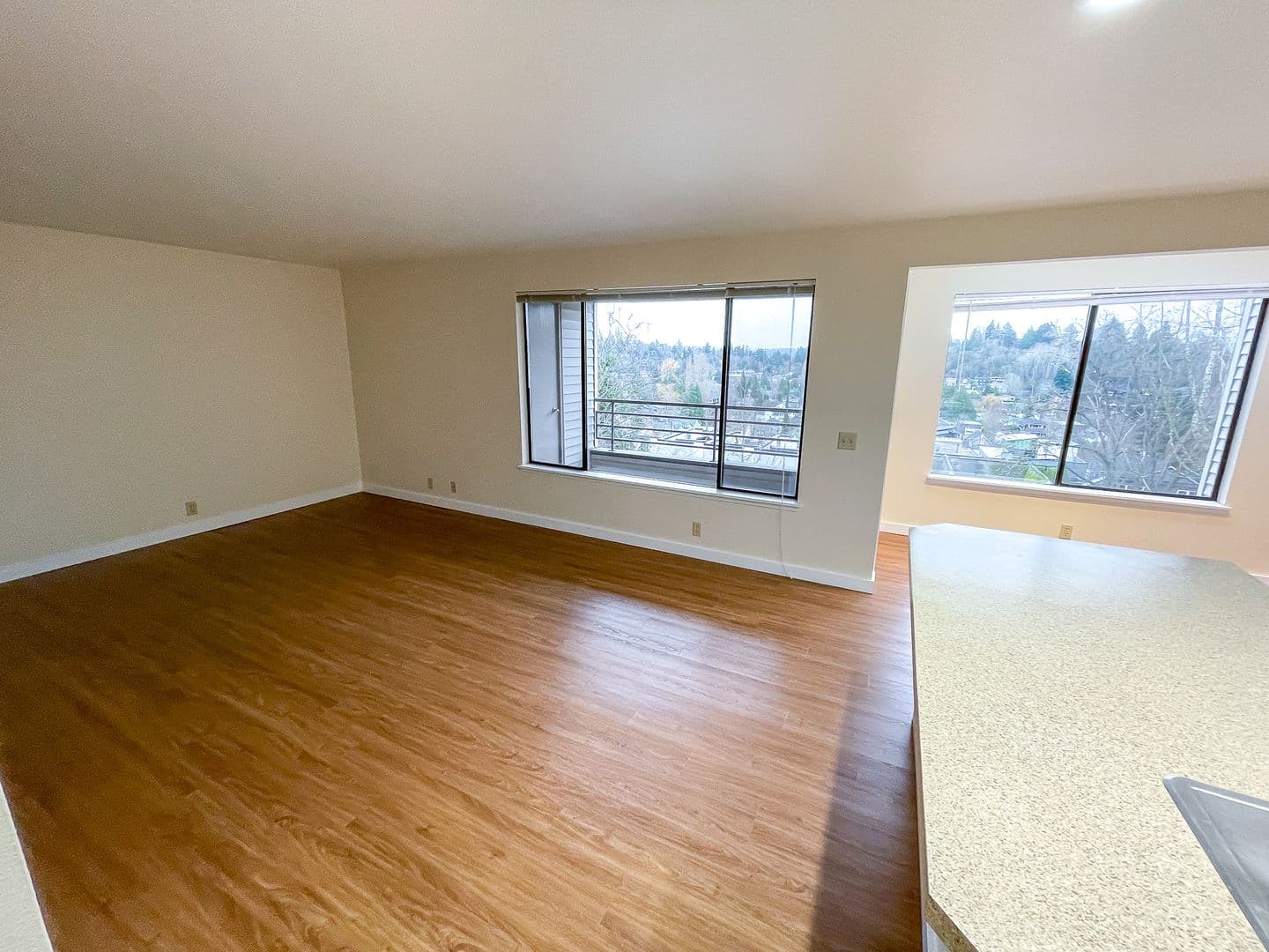 Seattle Apartment: 2501 E. Madison St.