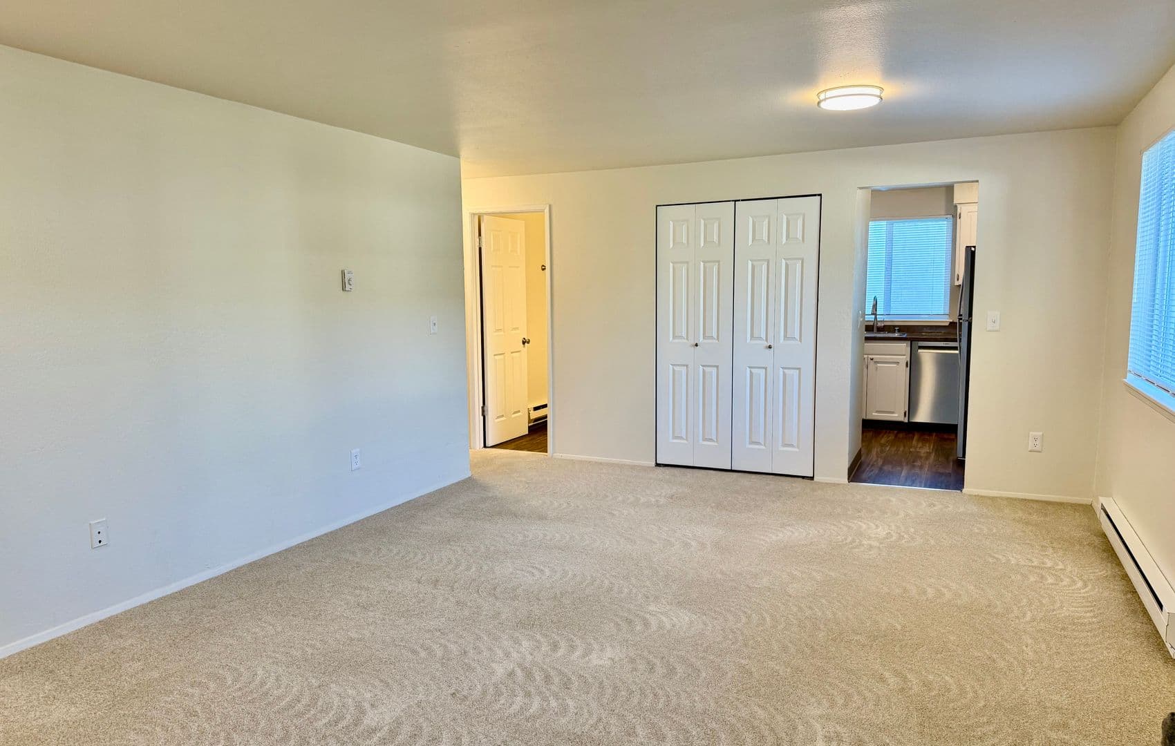 Kenmore Apartment: 17515 83rd Pl NE