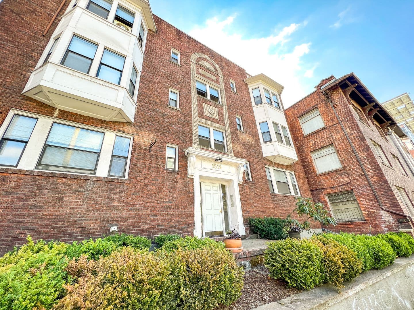 Seattle Apartment: 1509 E Madison St