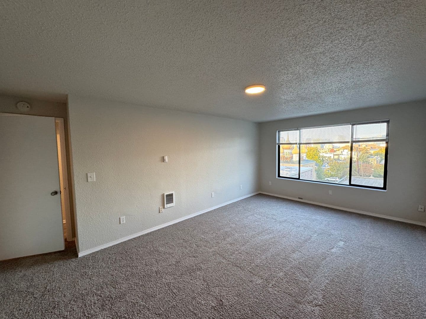 Seattle Apartment: 1727 14th Ave.