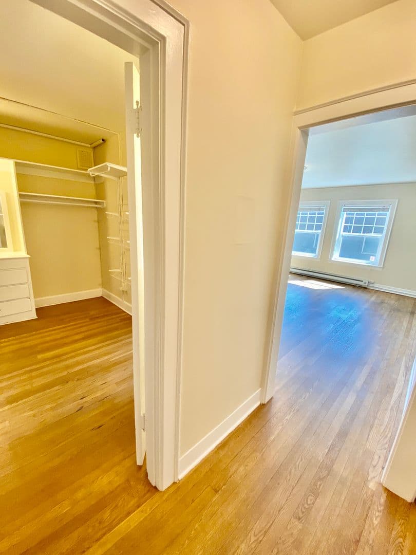 Seattle Apartment: 1305 E. Howell St.