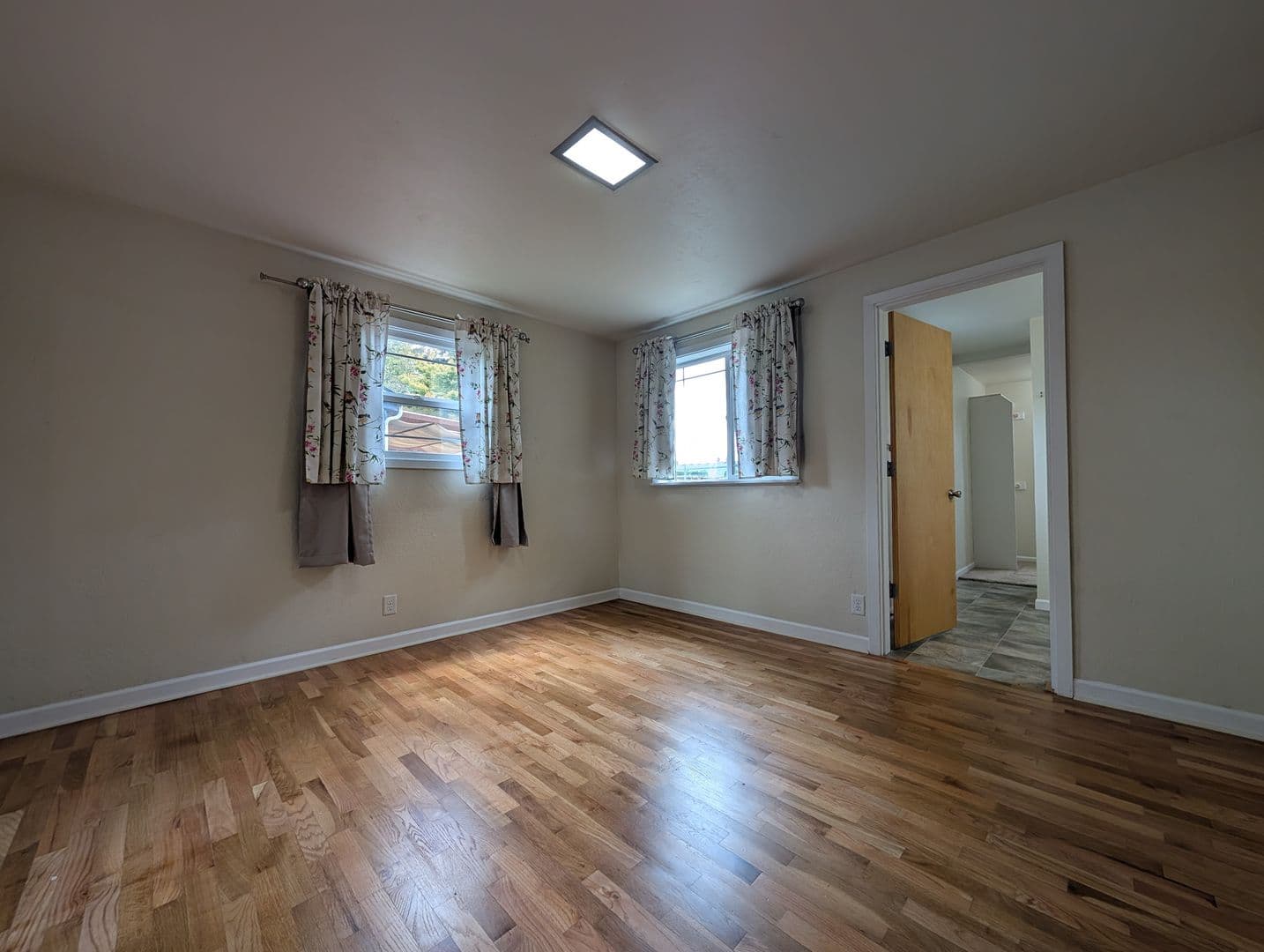 Eugene House: 4040 Willhi St
