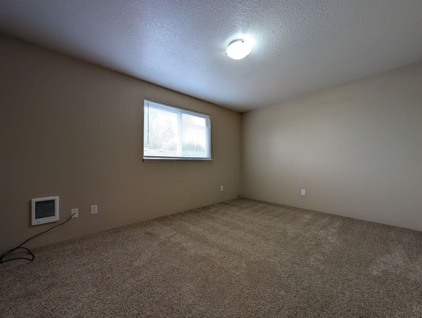 Springfield House: 2068 Scott Road