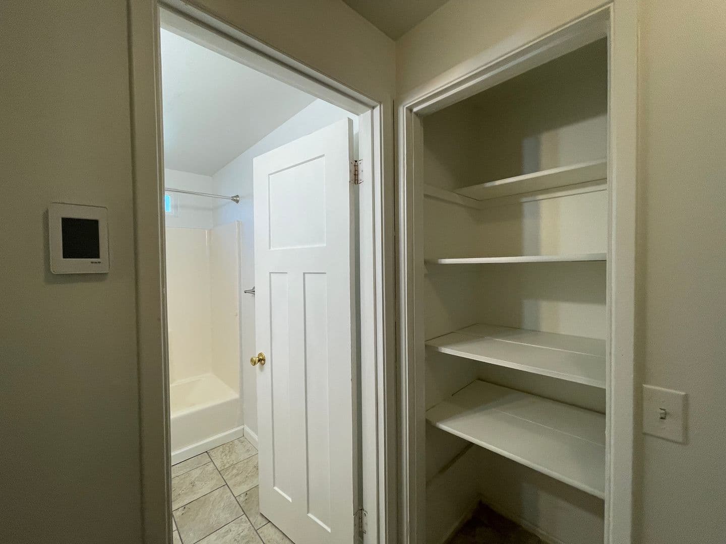 Medford House: 823 Oak St