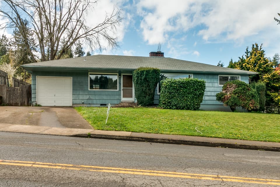 Eugene House: 3910 Hilyard St.