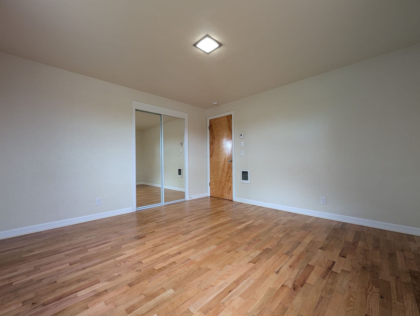 Eugene House: 4040 Willhi St