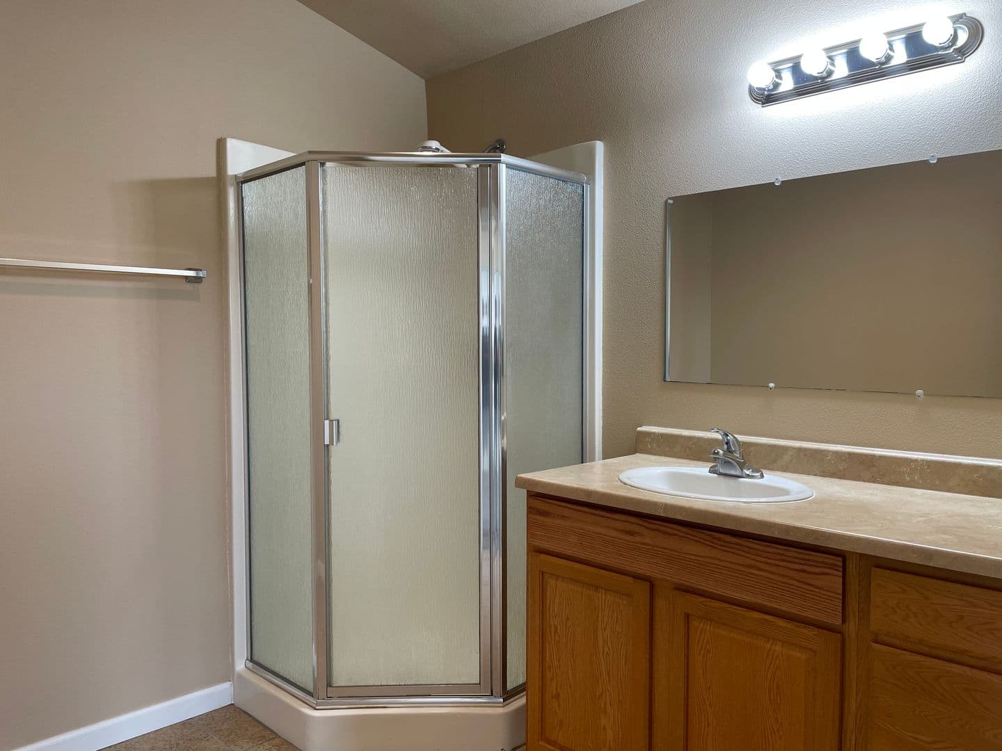 White City House: 3447 Sharon Way