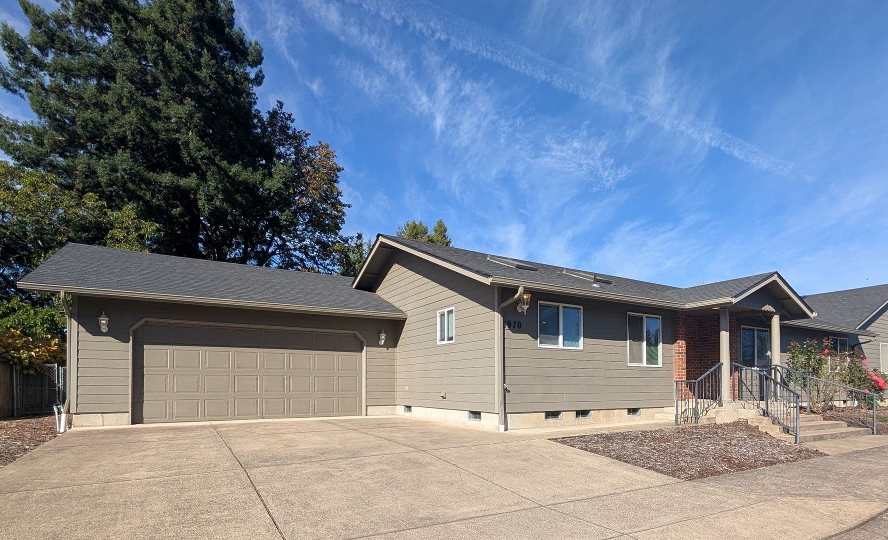Eugene House: 1970 Harpers Ct.