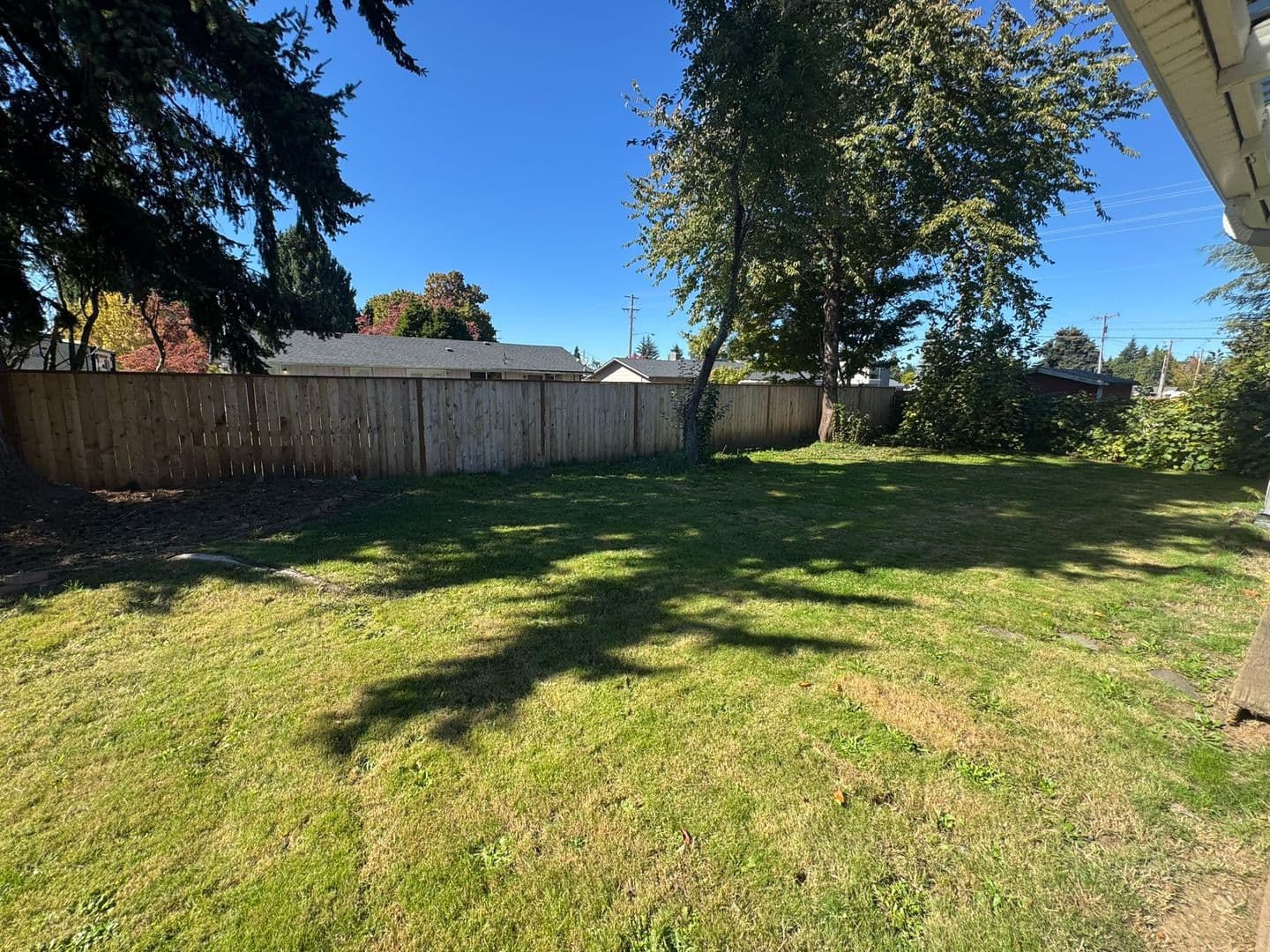 Eugene House: 2676 Carbona St