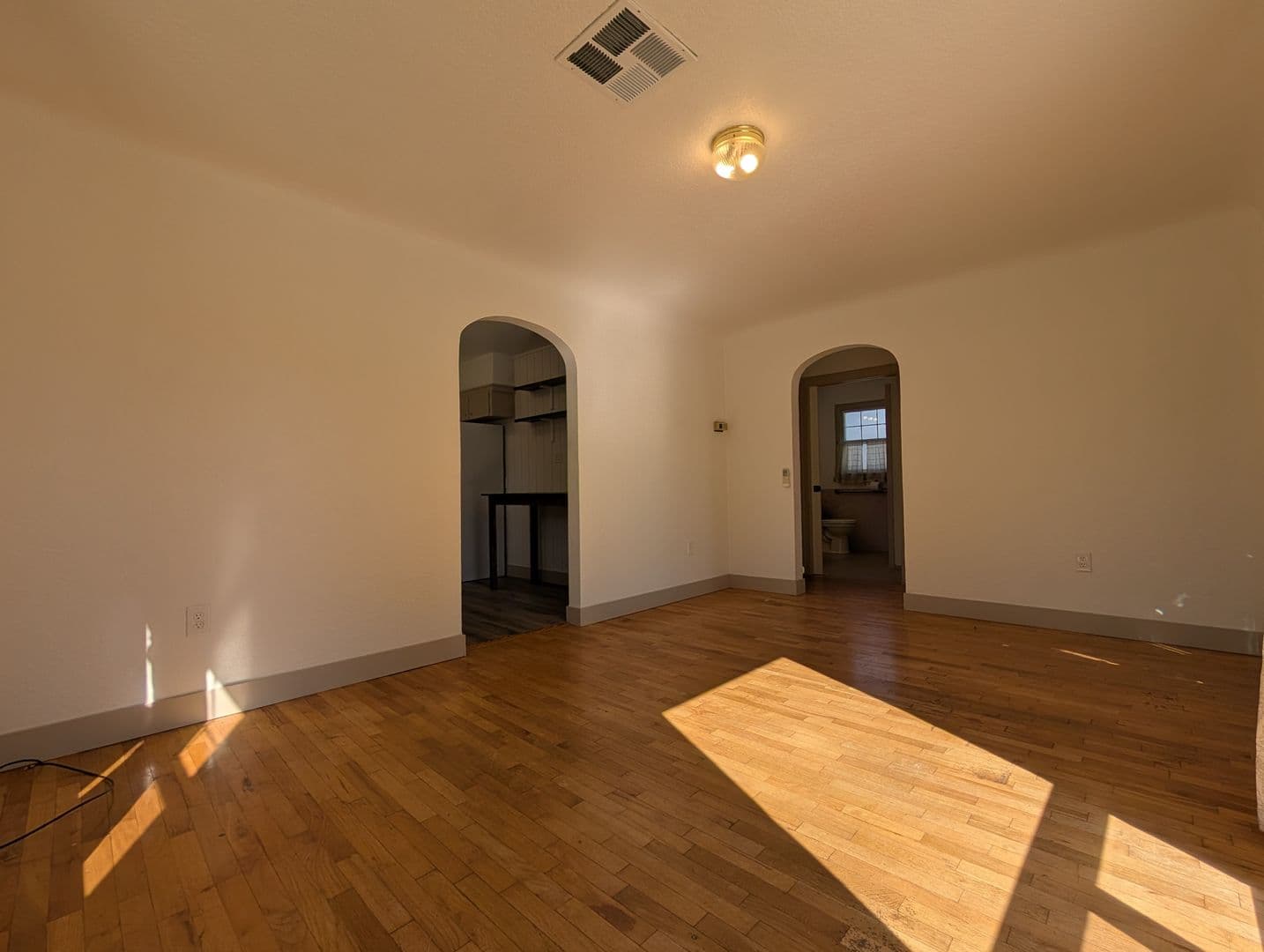 Eugene House: 115 Oakleigh Lane