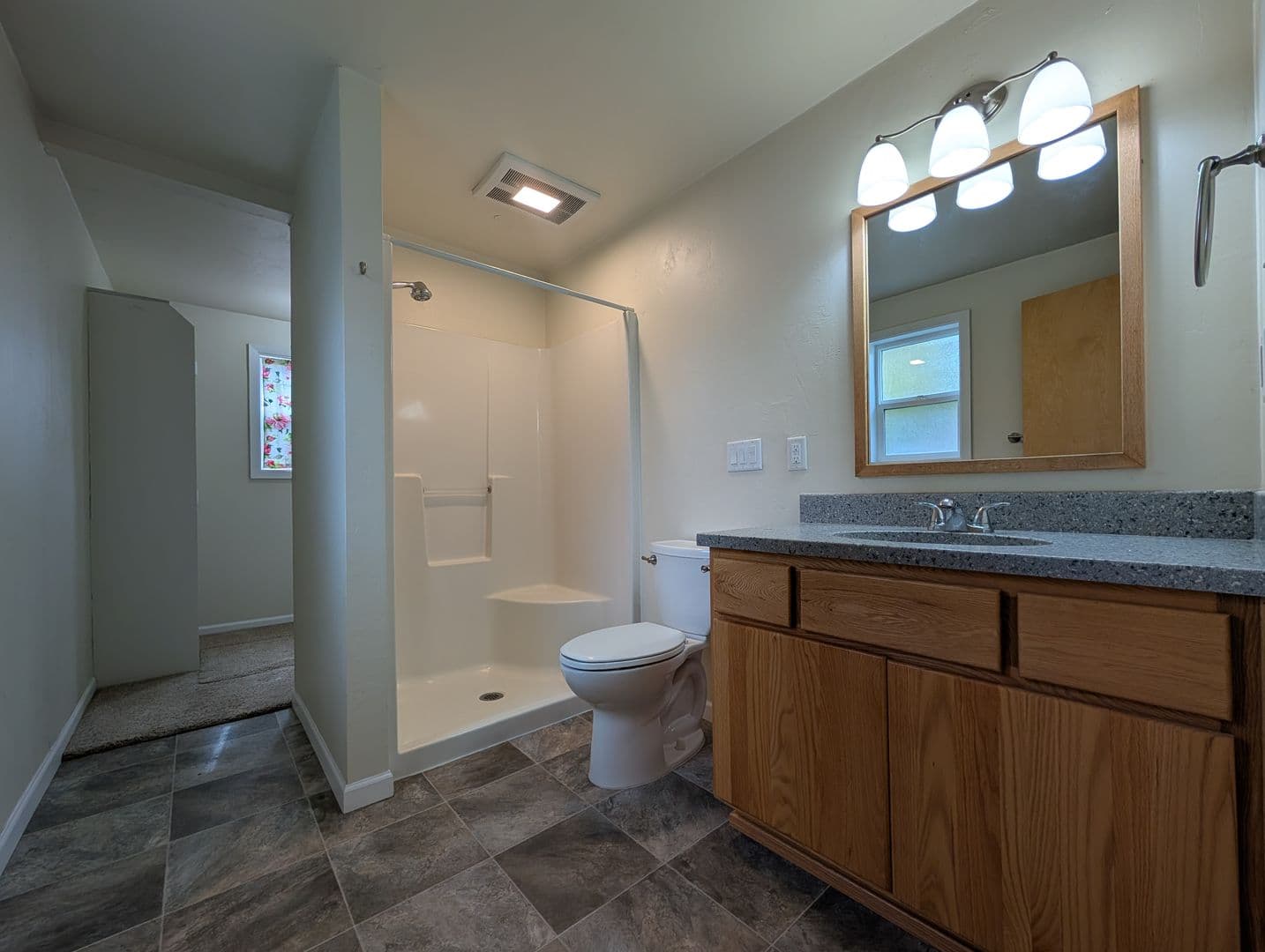 Eugene House: 4040 Willhi St