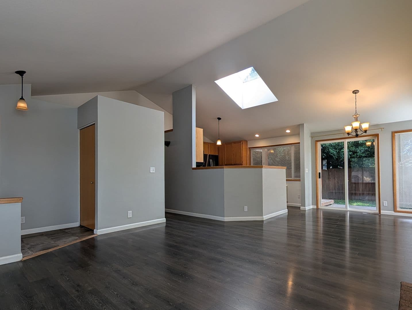 Eugene House: 4055 Berrywood Drive