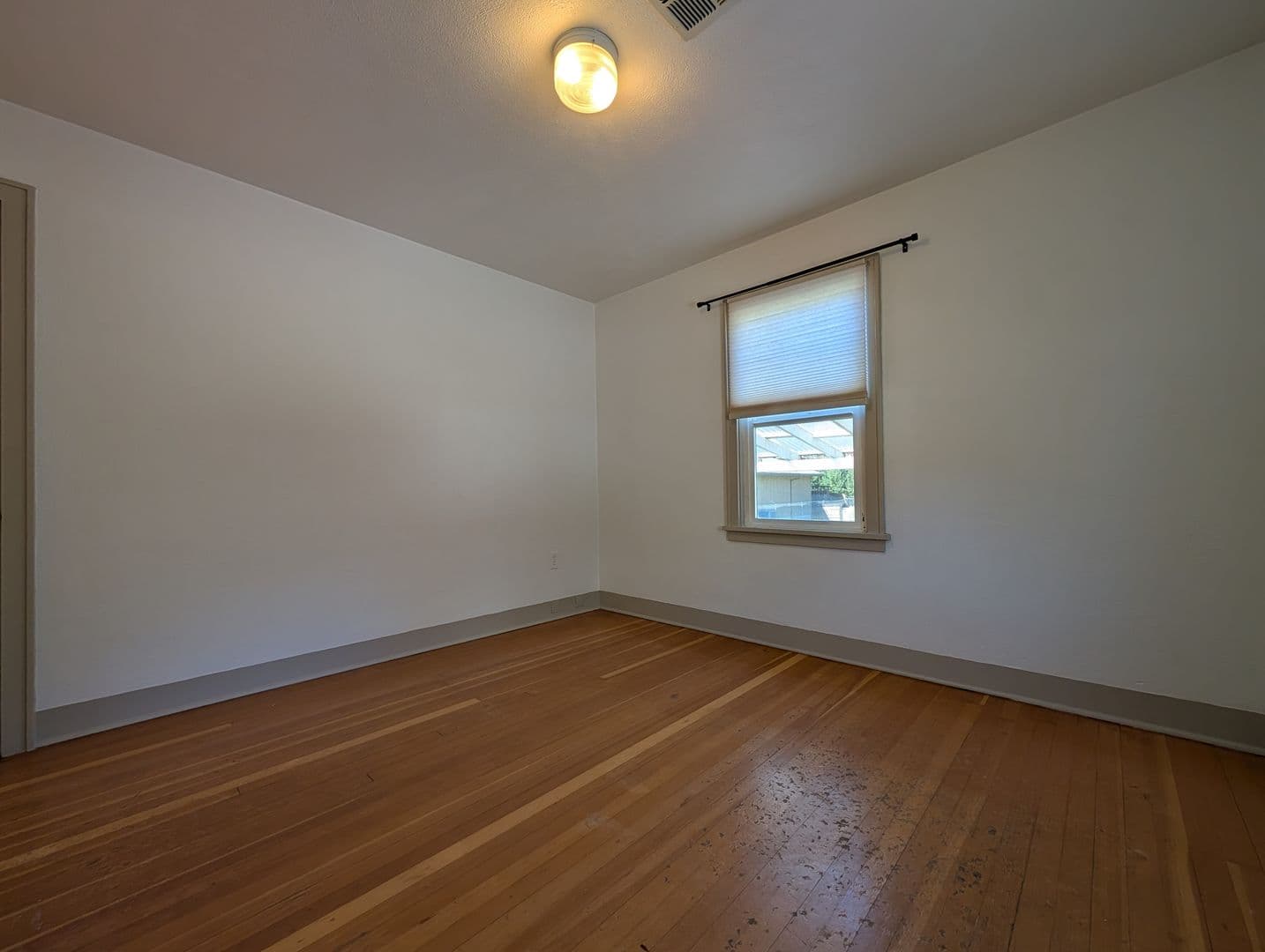 Eugene House: 115 Oakleigh Lane