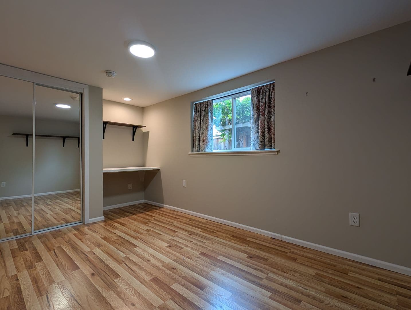 Eugene House: 4040 Willhi St