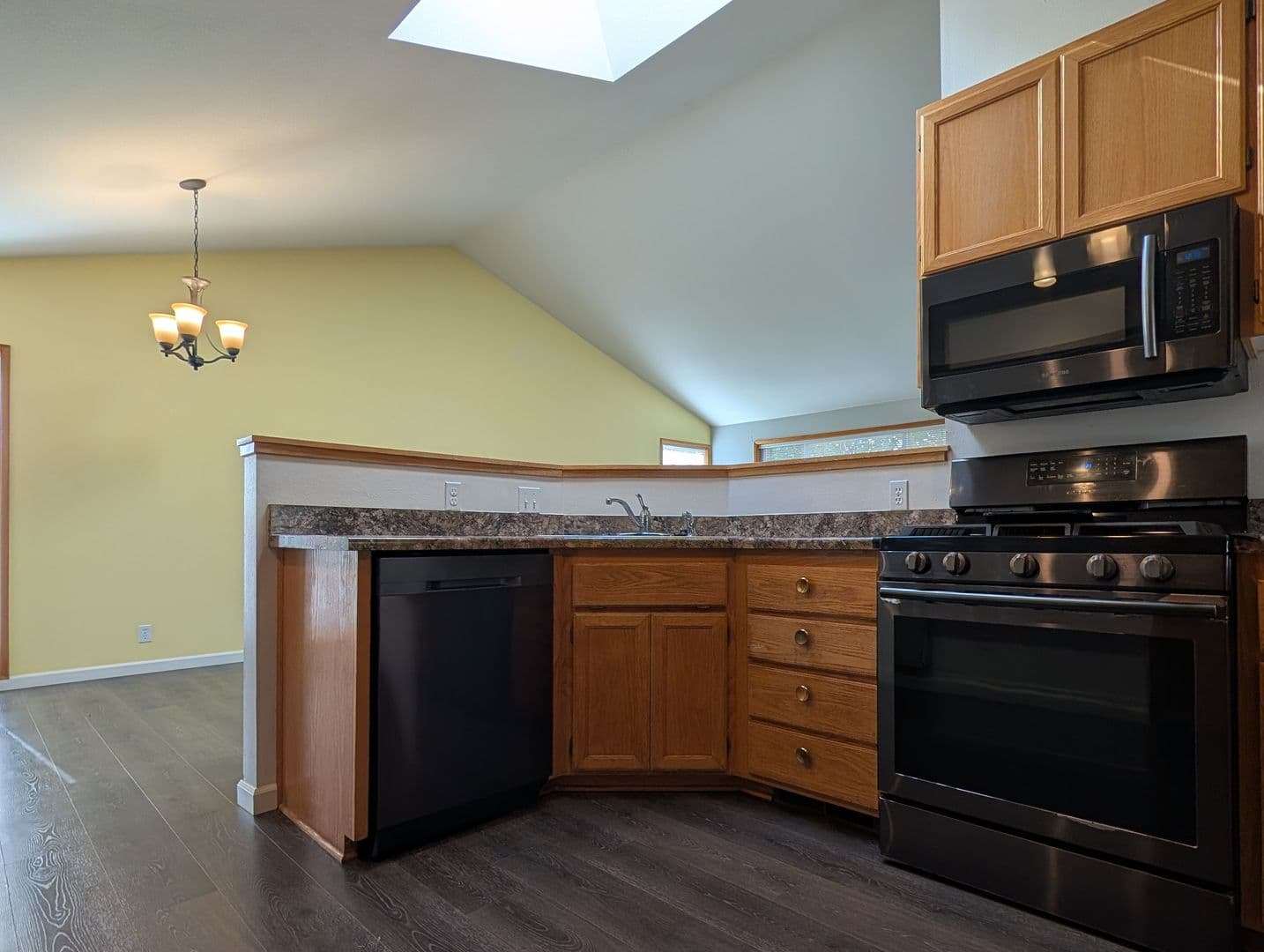 Eugene House: 4055 Berrywood Drive