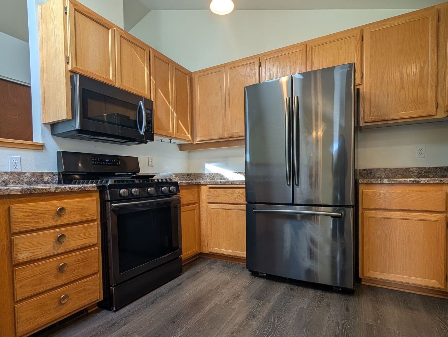 Eugene House: 4055 Berrywood Drive
