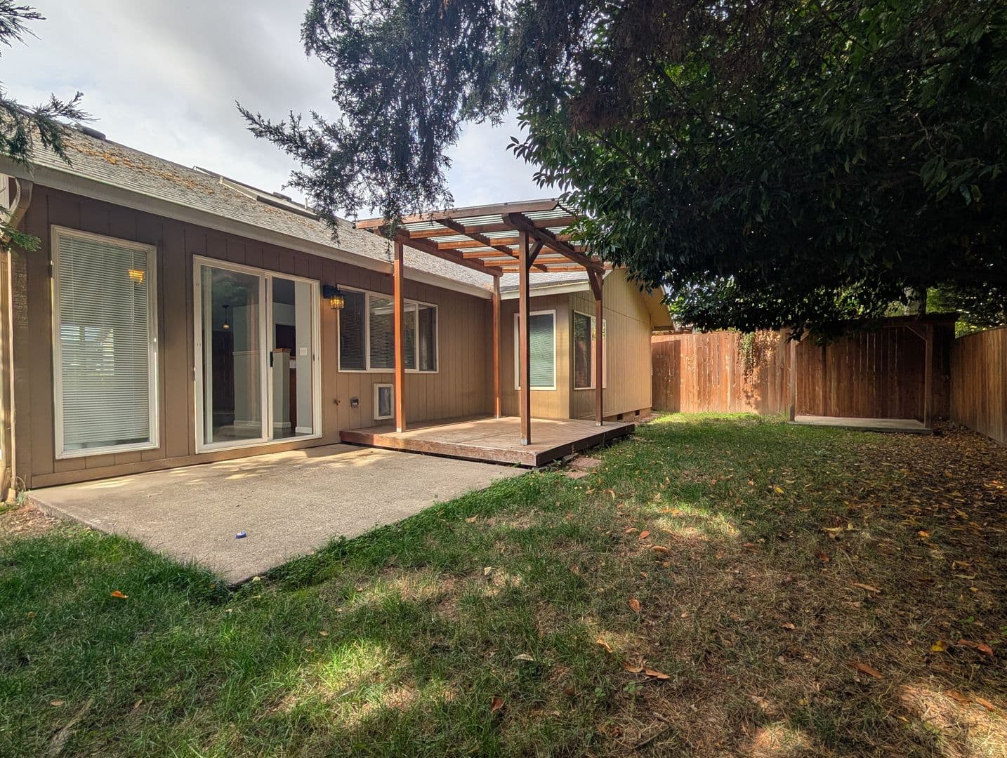Eugene House: 4055 Berrywood Drive