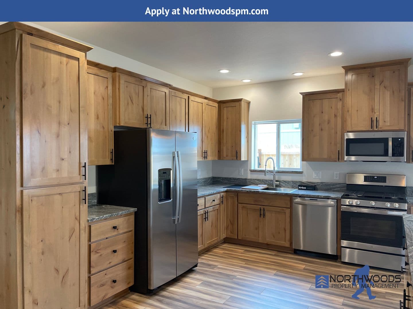 Medford House: 1380 Fleming Way
