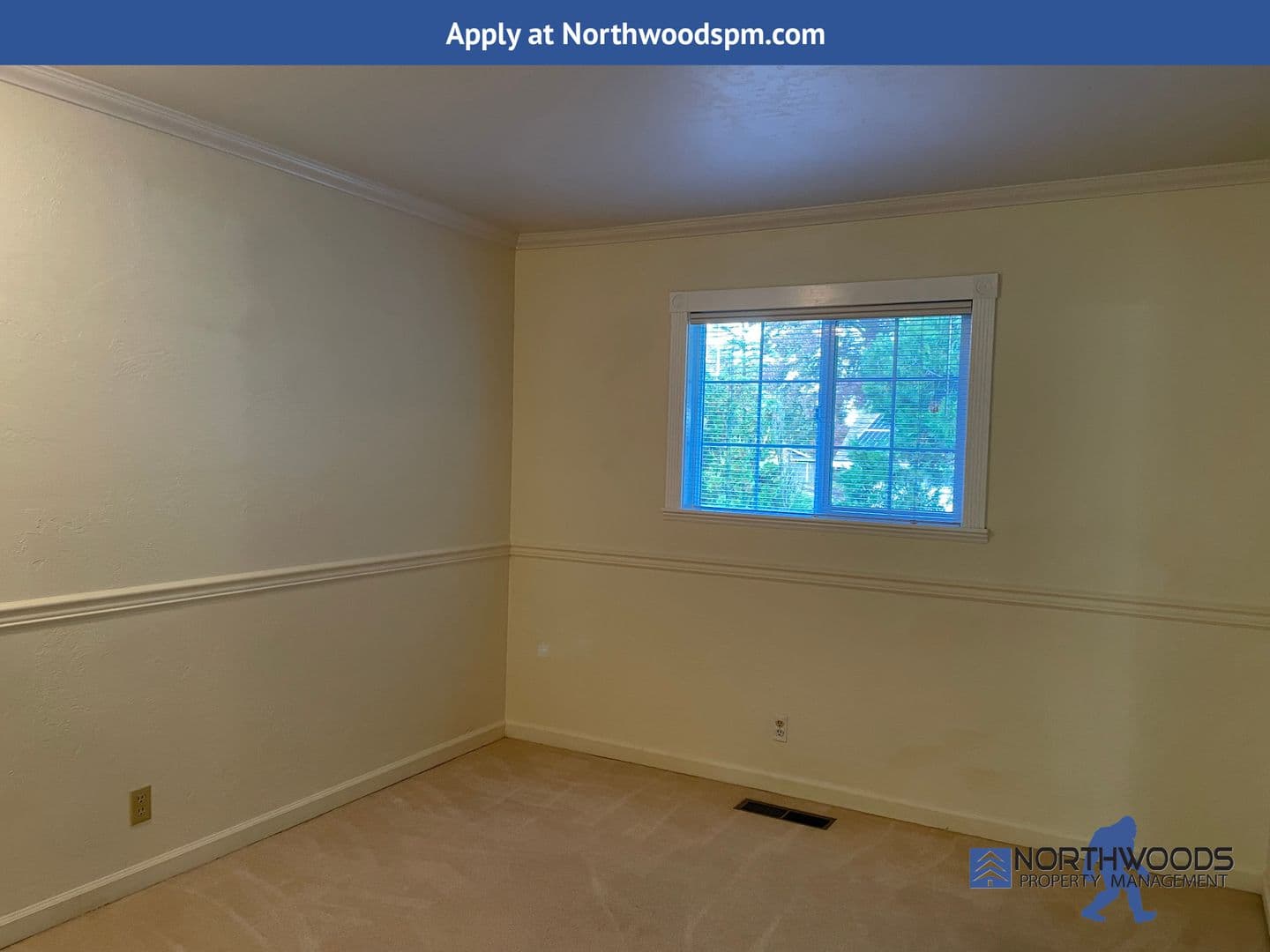 Medford House: 518 Girard Circle