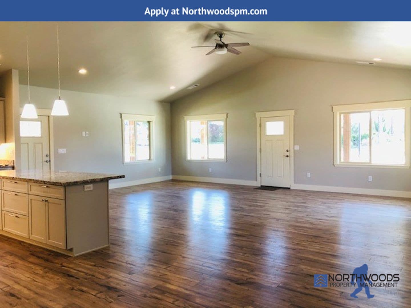 Eagle Point House: 190 Birchwood