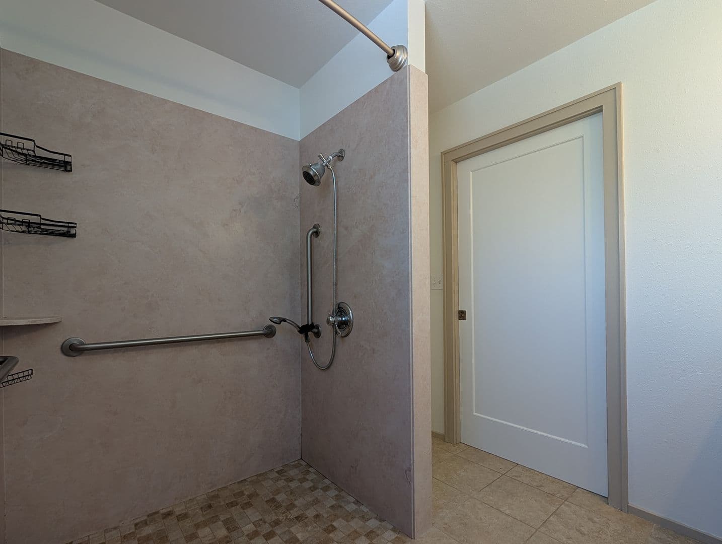 Eugene House: 115 Oakleigh Lane