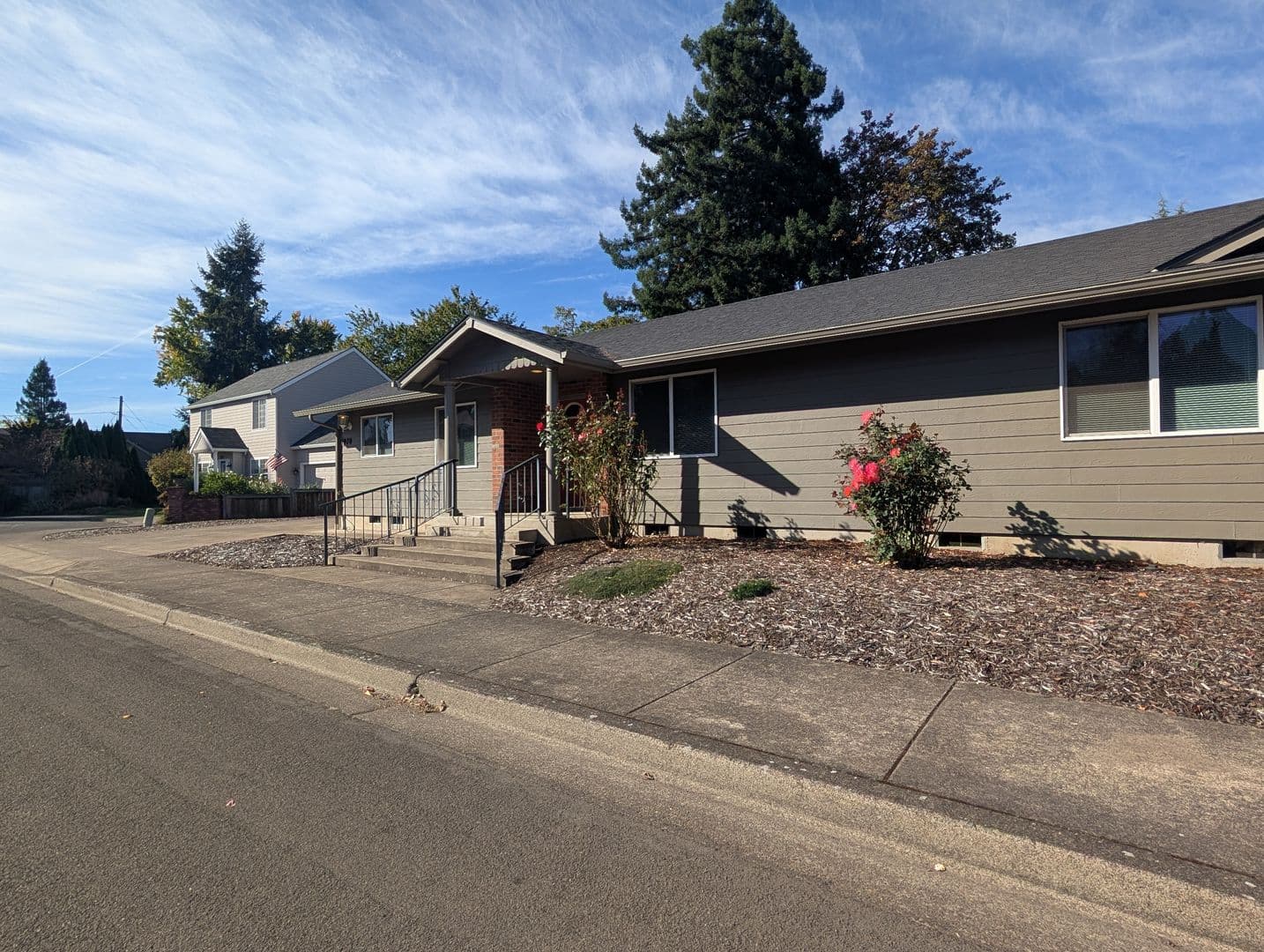 Eugene House: 1970 Harpers Ct.