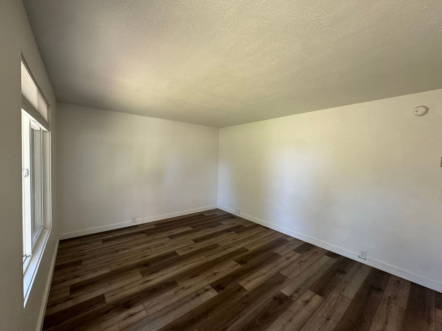 Eugene House: 2676 Carbona St