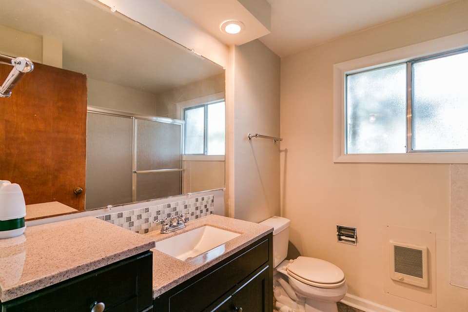 Eugene House: 3910 Hilyard St.