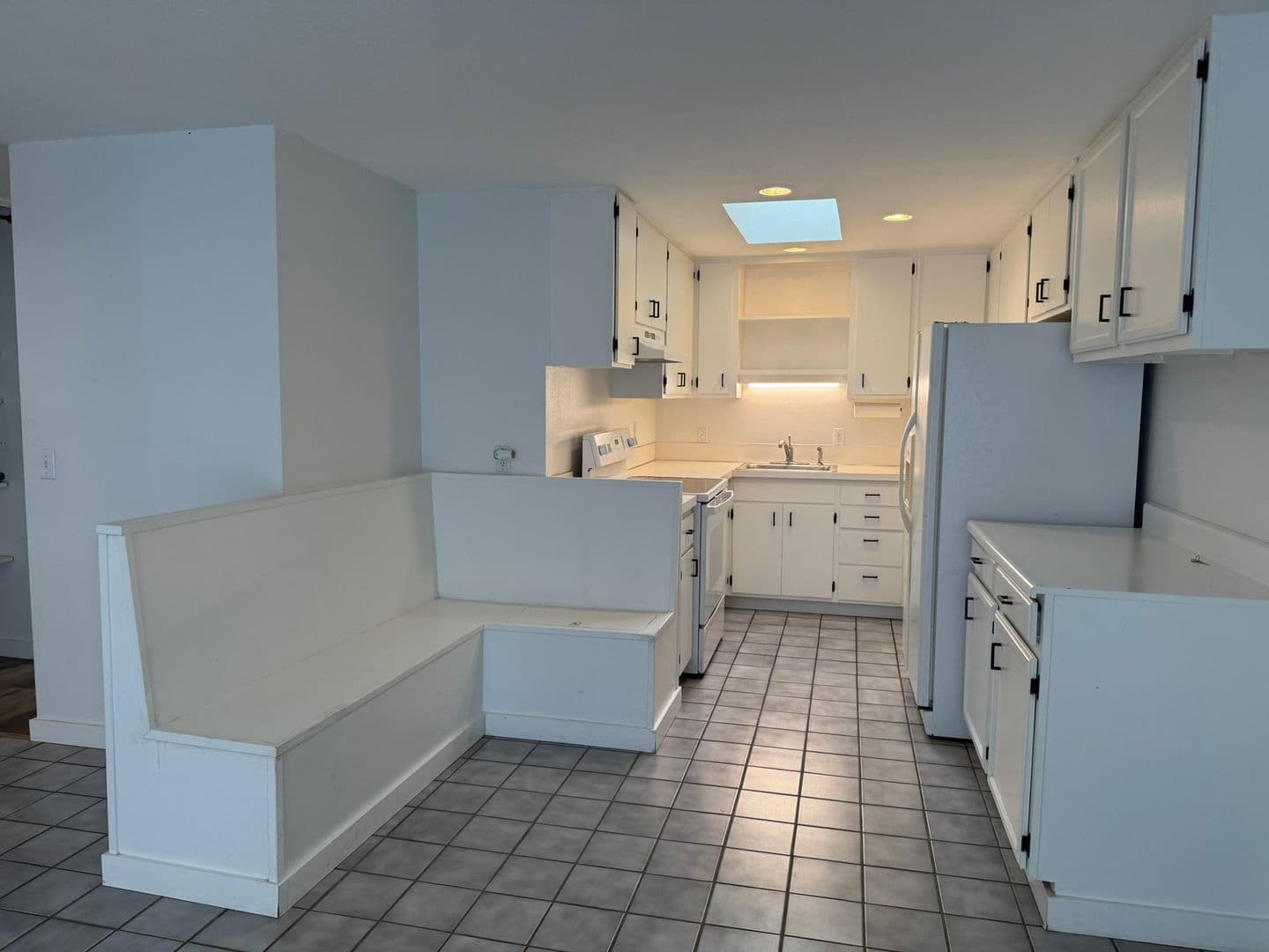 Eugene House: 2676 Carbona St