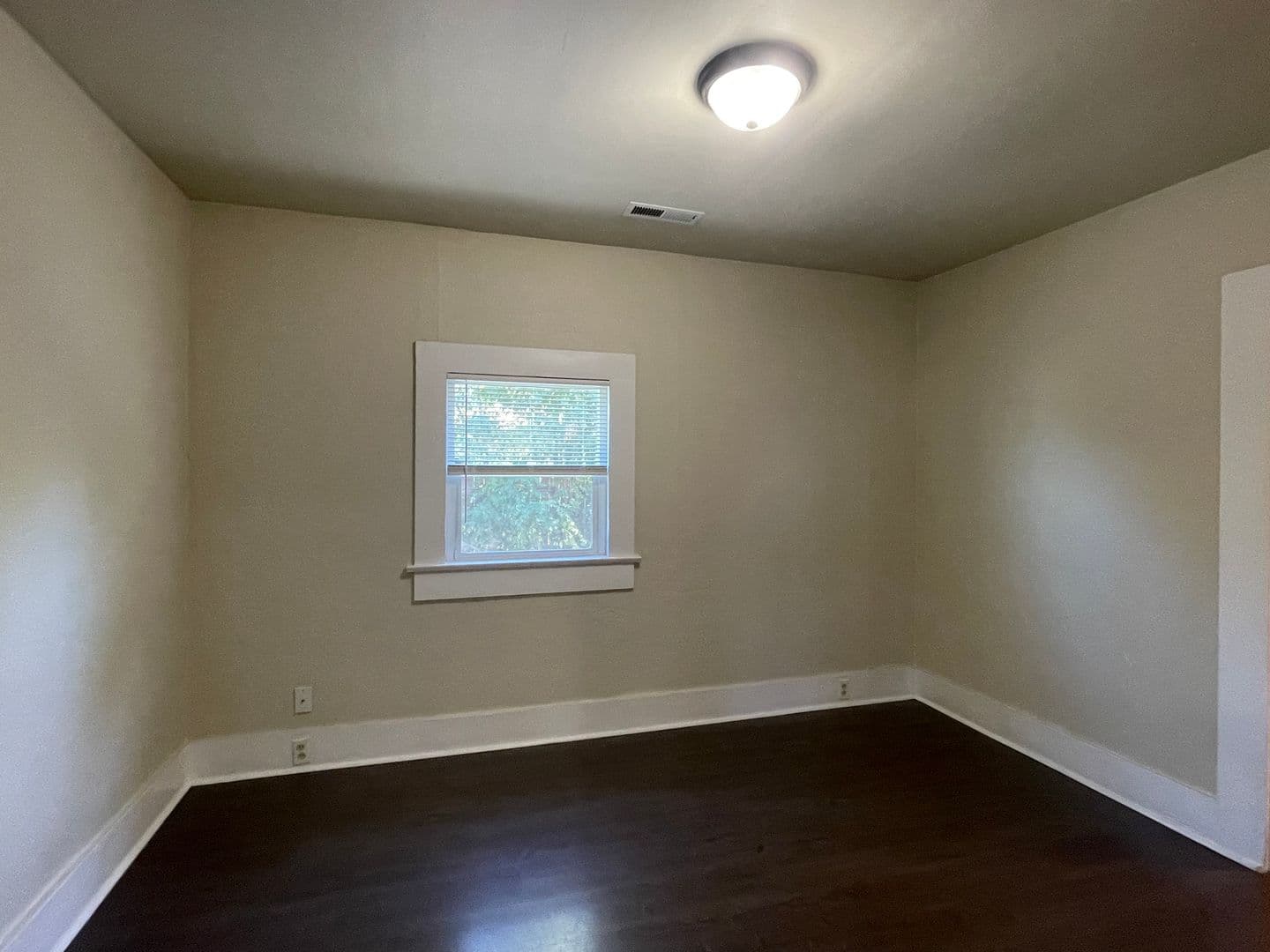 Medford House: 213 Bliss Street