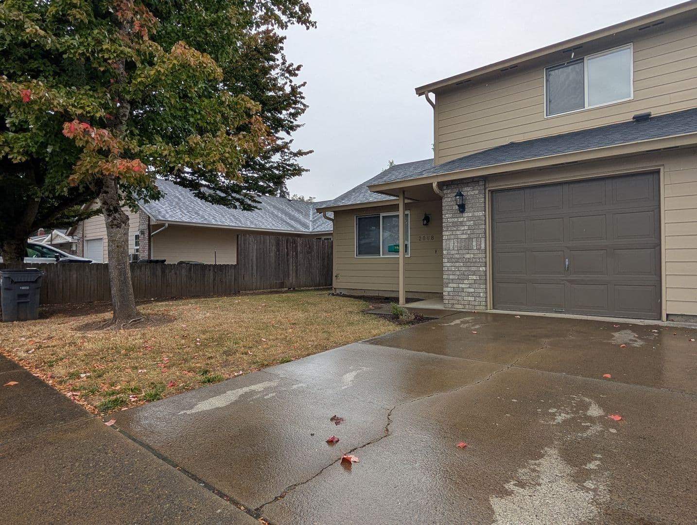 Springfield House: 2068 Scott Road