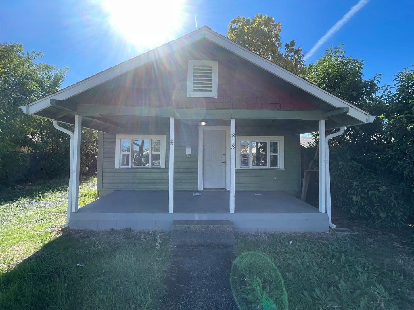 Medford House: 213 Bliss Street