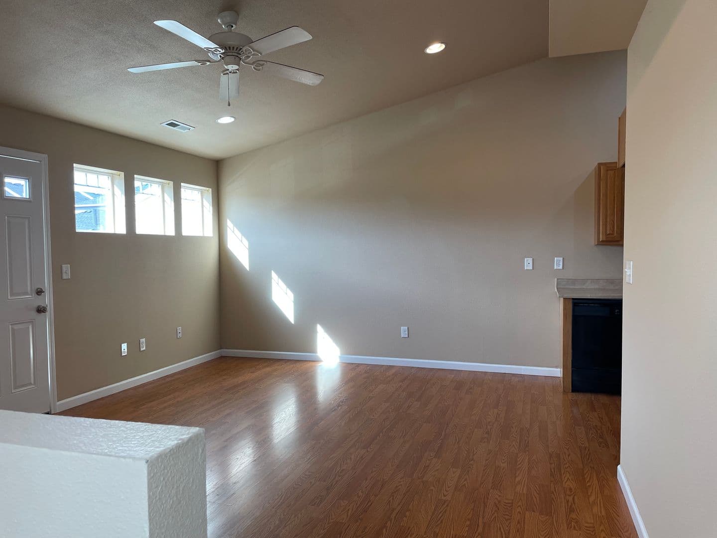 White City House: 3447 Sharon Way