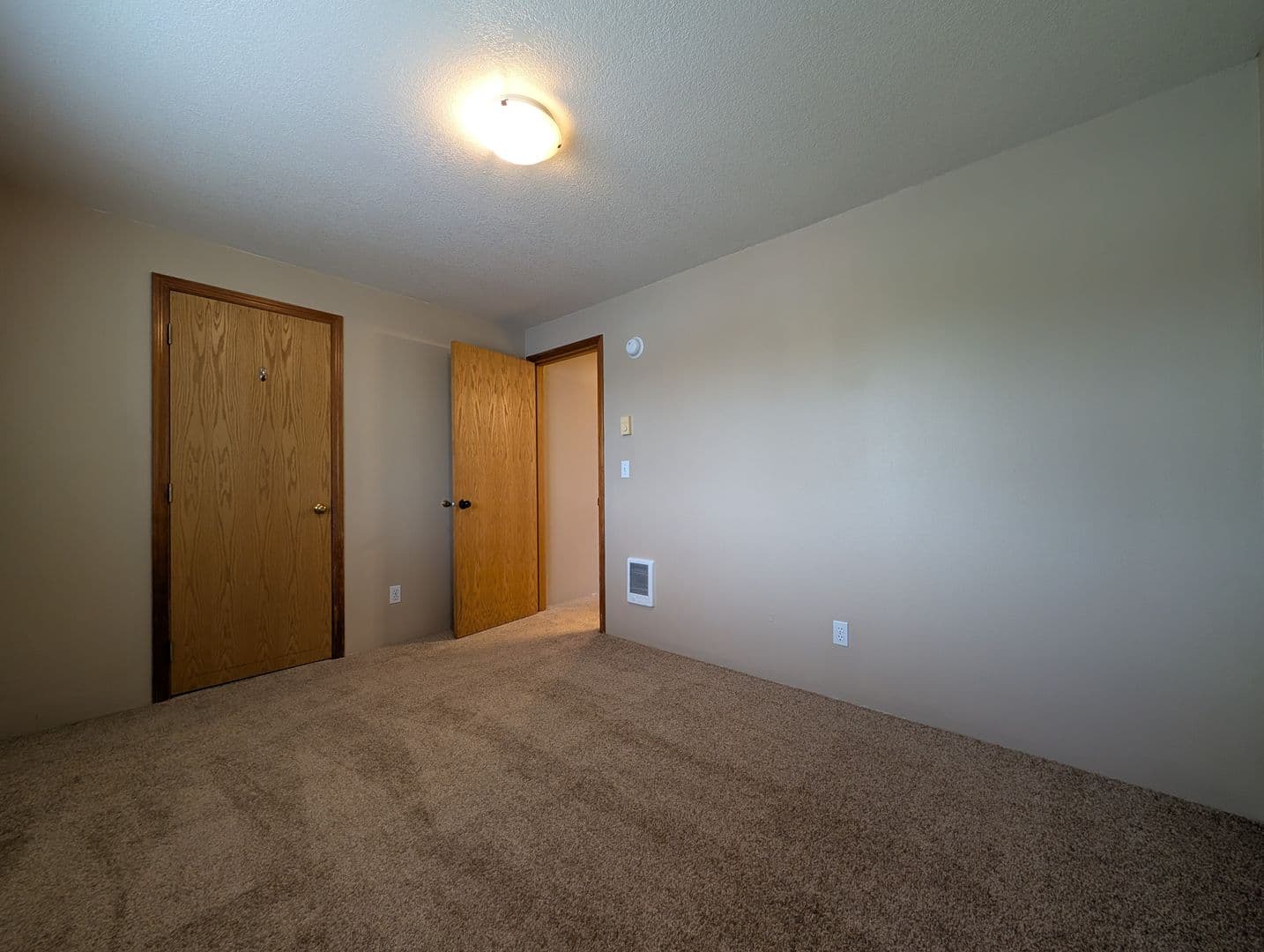 Springfield House: 2068 Scott Road