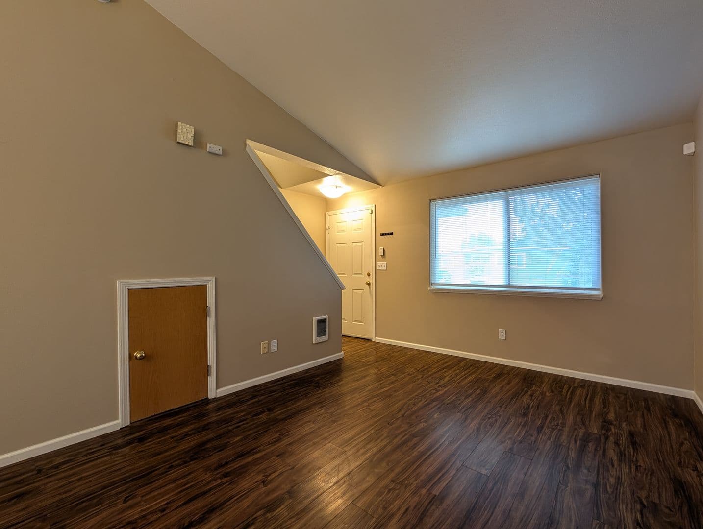 Springfield House: 2068 Scott Road